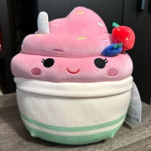 Squishmallow scented mystery bag mystery character!